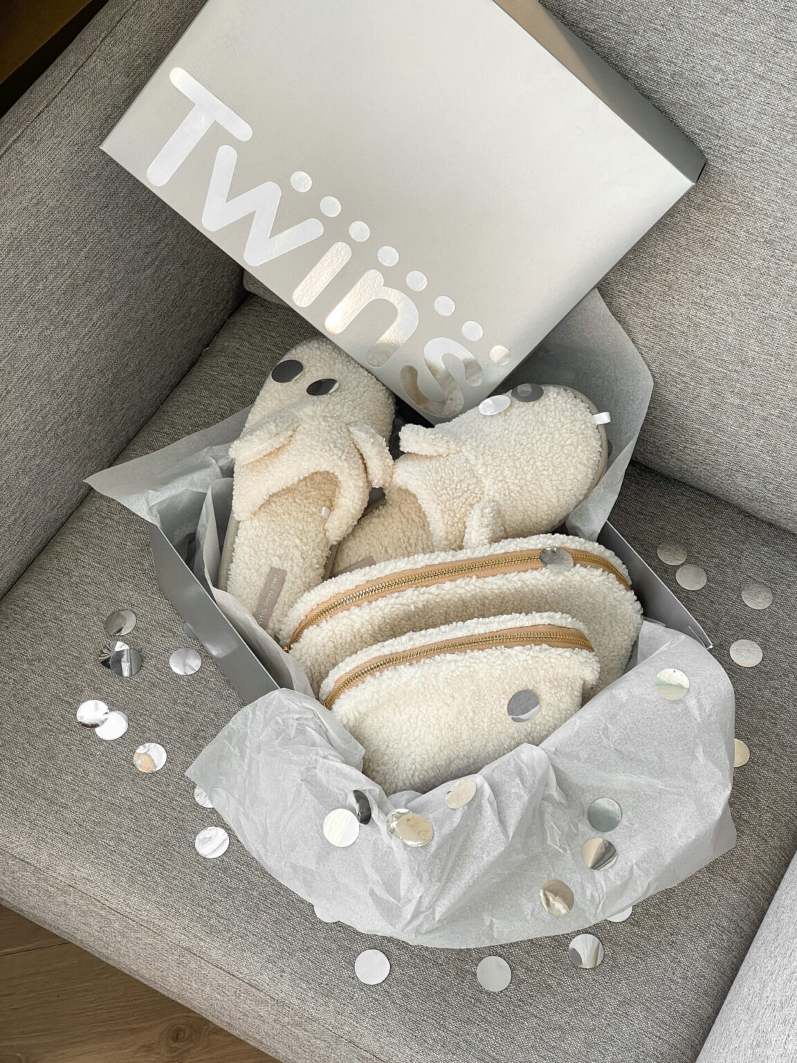 Капці домашні жіночі HS хутрянi TEDDY white