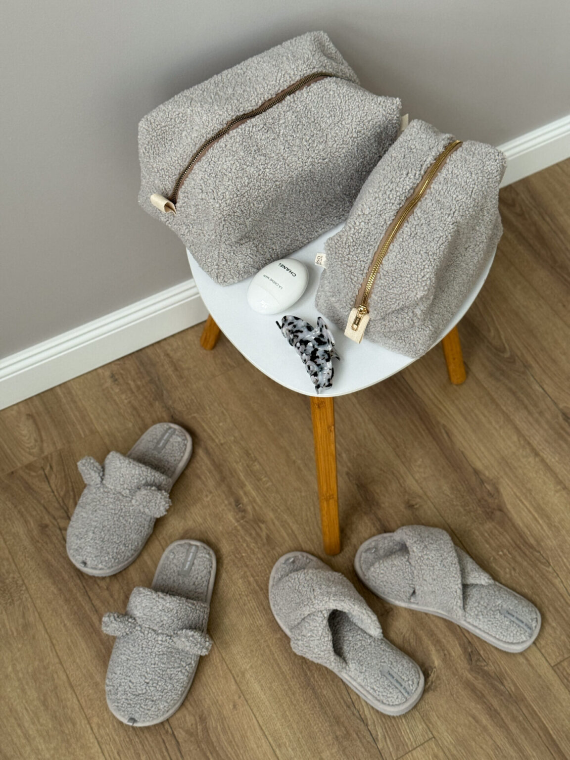 Подарунковий набір TEDDY grey (косметичка, капці)