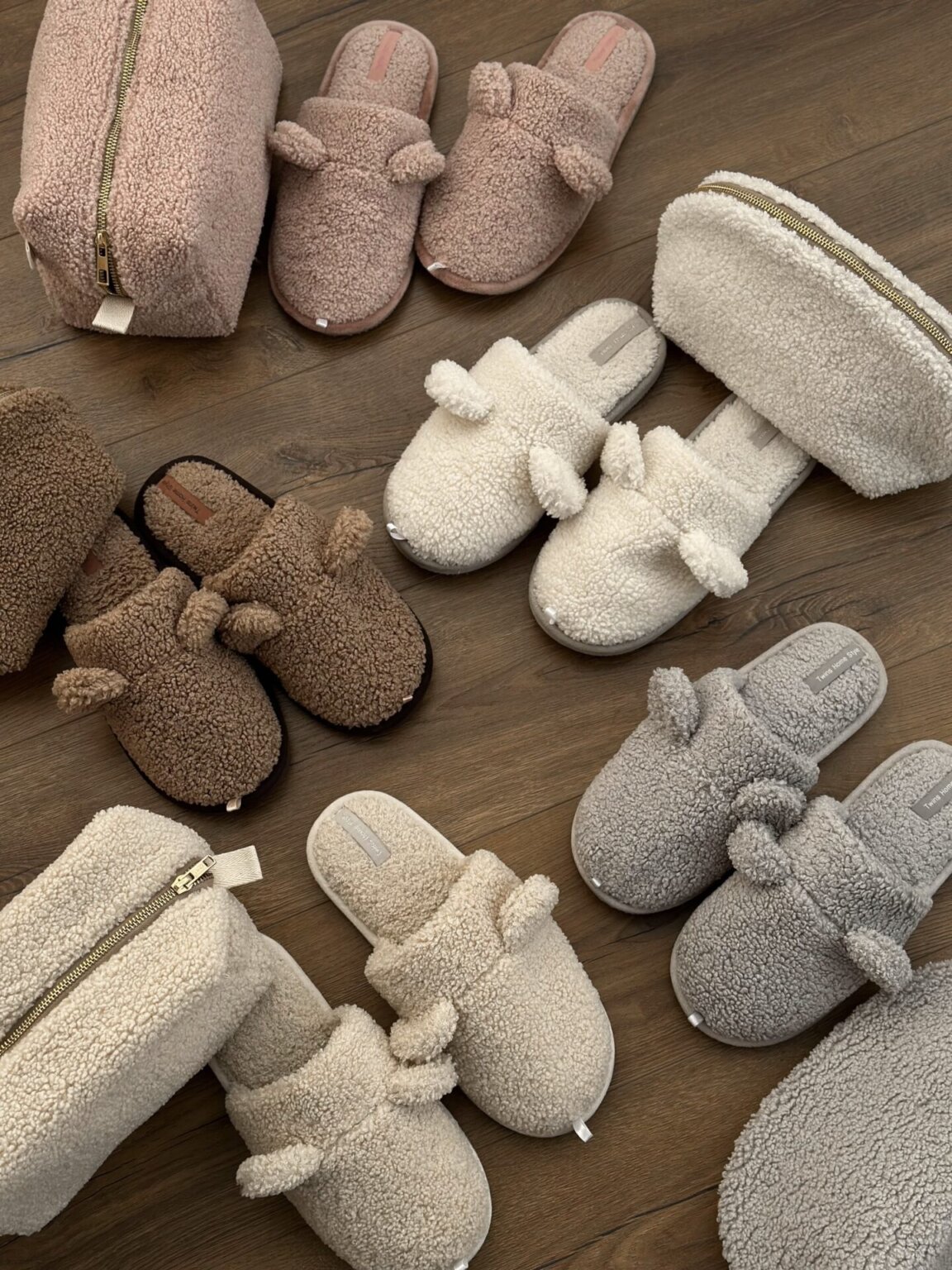 Подарунковий набір TEDDY milk (косметичка, капці, пакування коричневе)