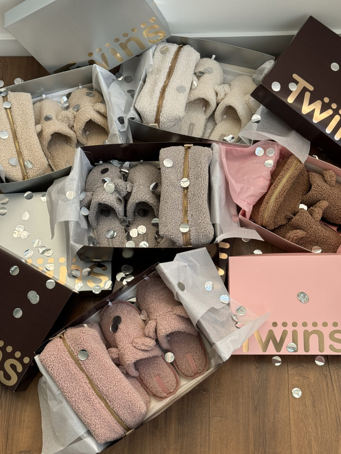 Подарунковий набір TEDDY pink (косметичка, капці, пакування сіре)