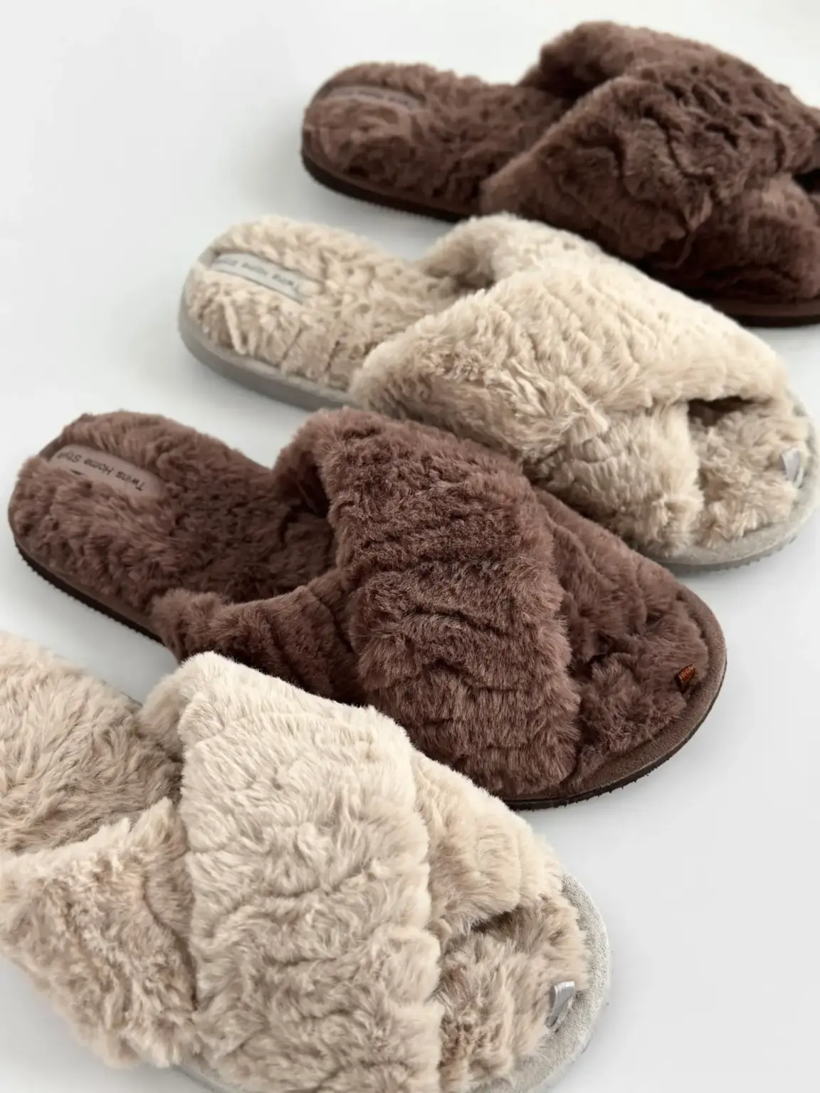 Капці домашні жіночі HS хутрянi перехрест beige (X)