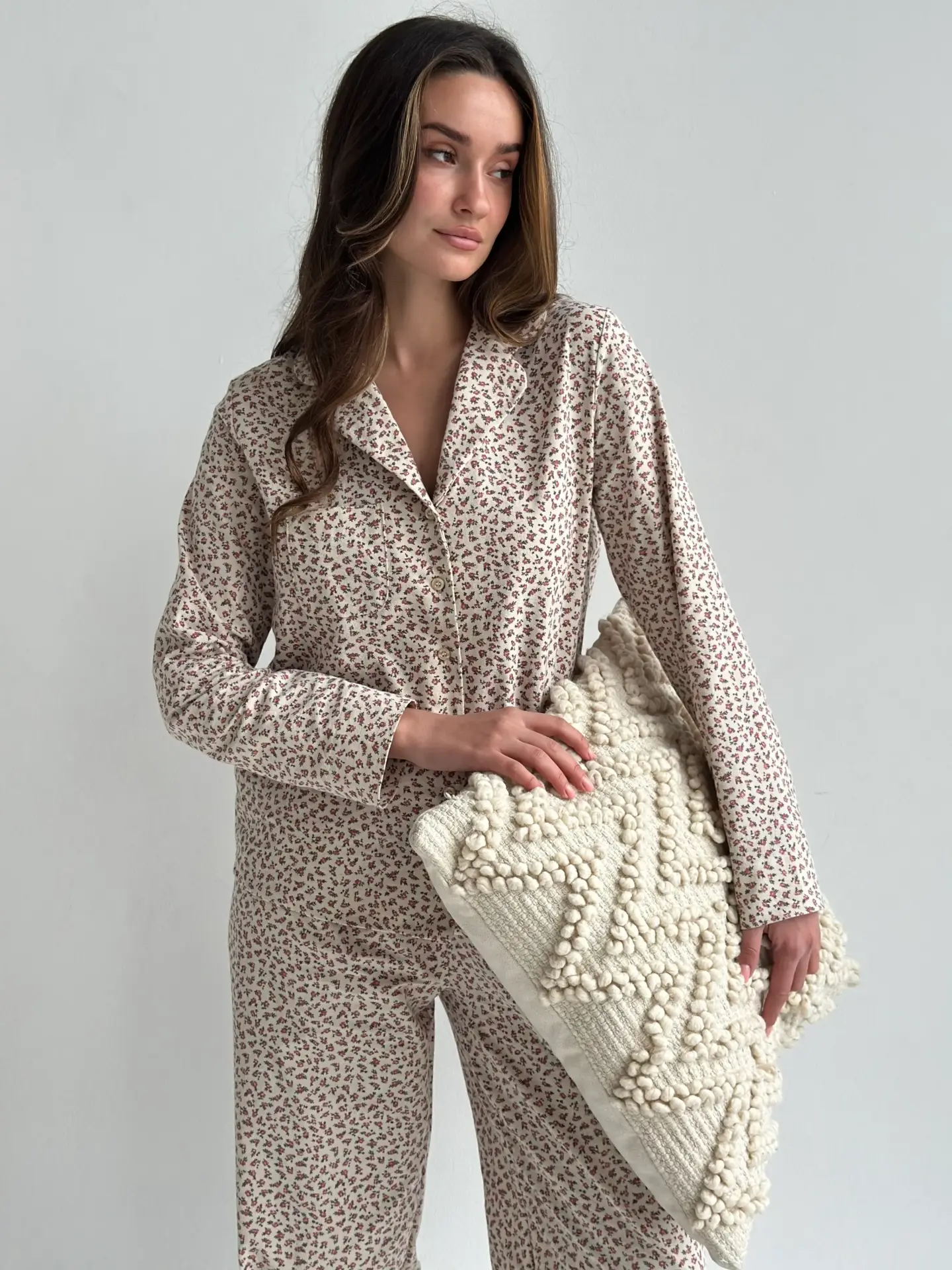 Фланель піжамний комплект "бордова квітка" на бежевому