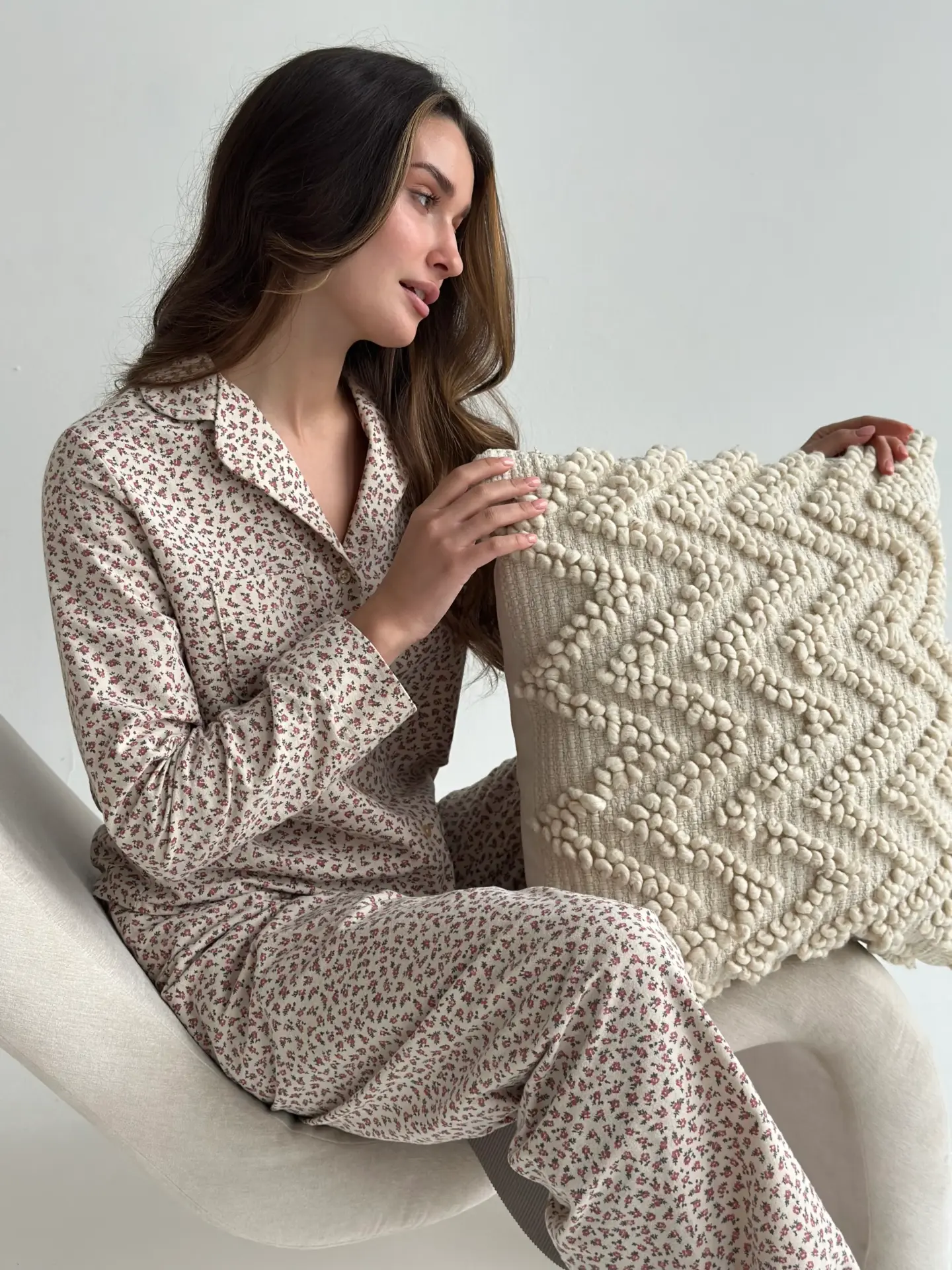 Фланель піжамний комплект "бордова квітка" на бежевому