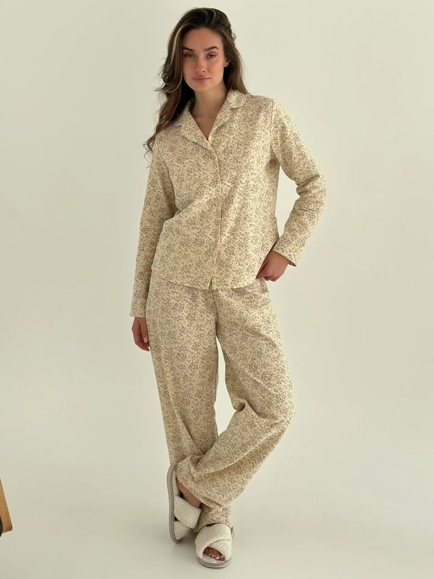 Фланель піжамний комплект “Листя” на айворі