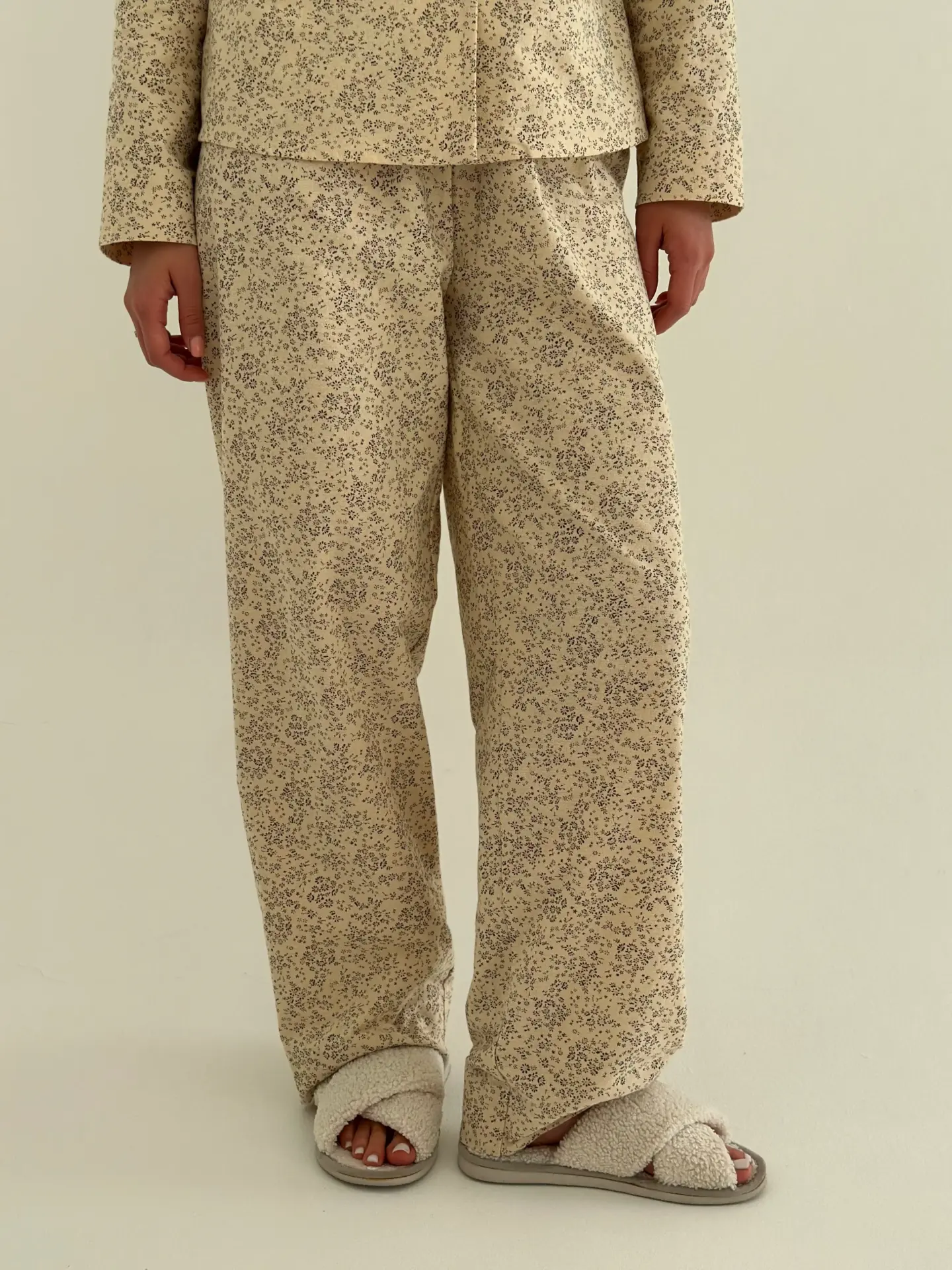 Фланель піжамний комплект "Листя" на айворі