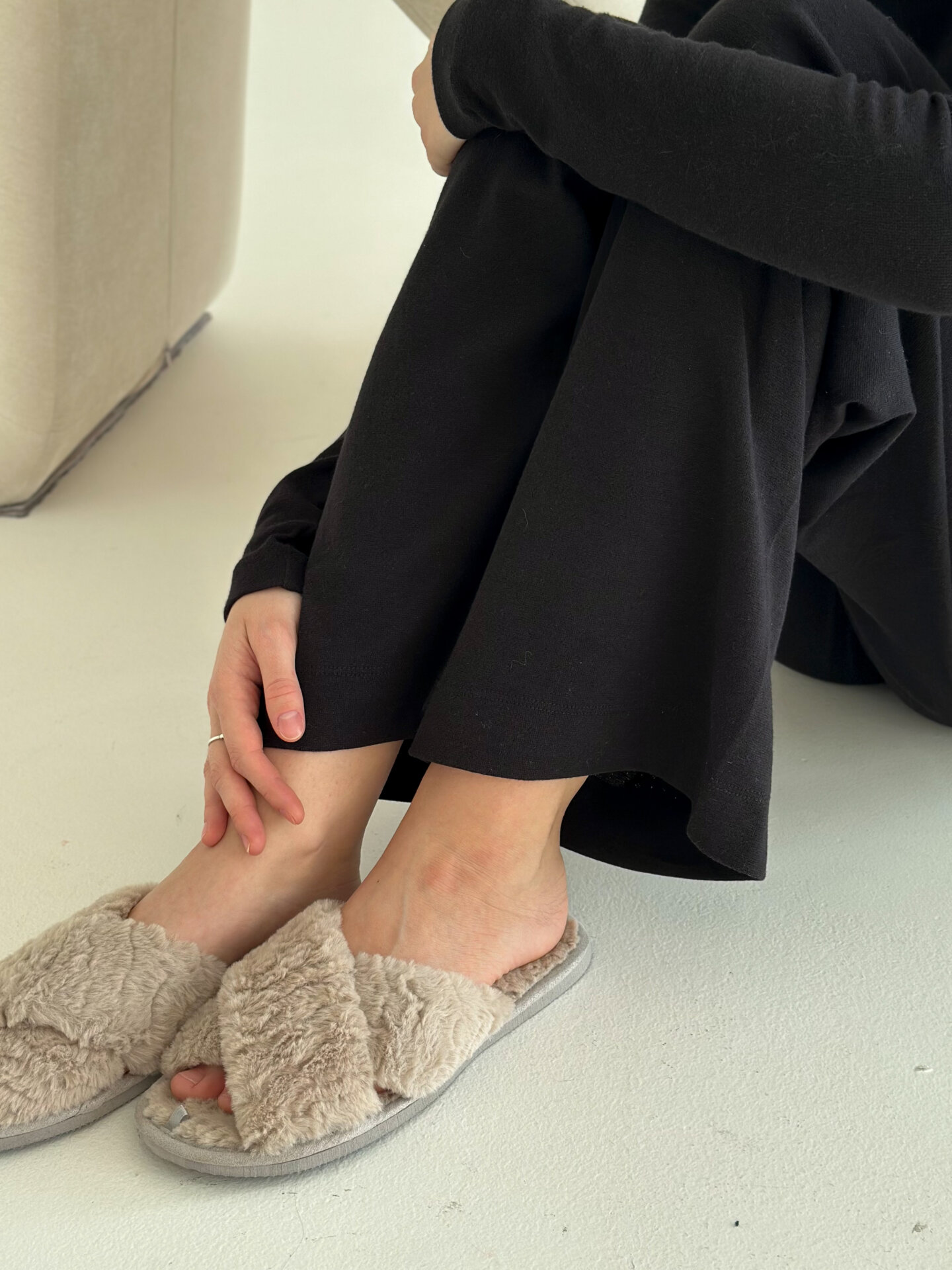 Рібана у крапку костюм трикотажний штани широкі та лонгслів чорний