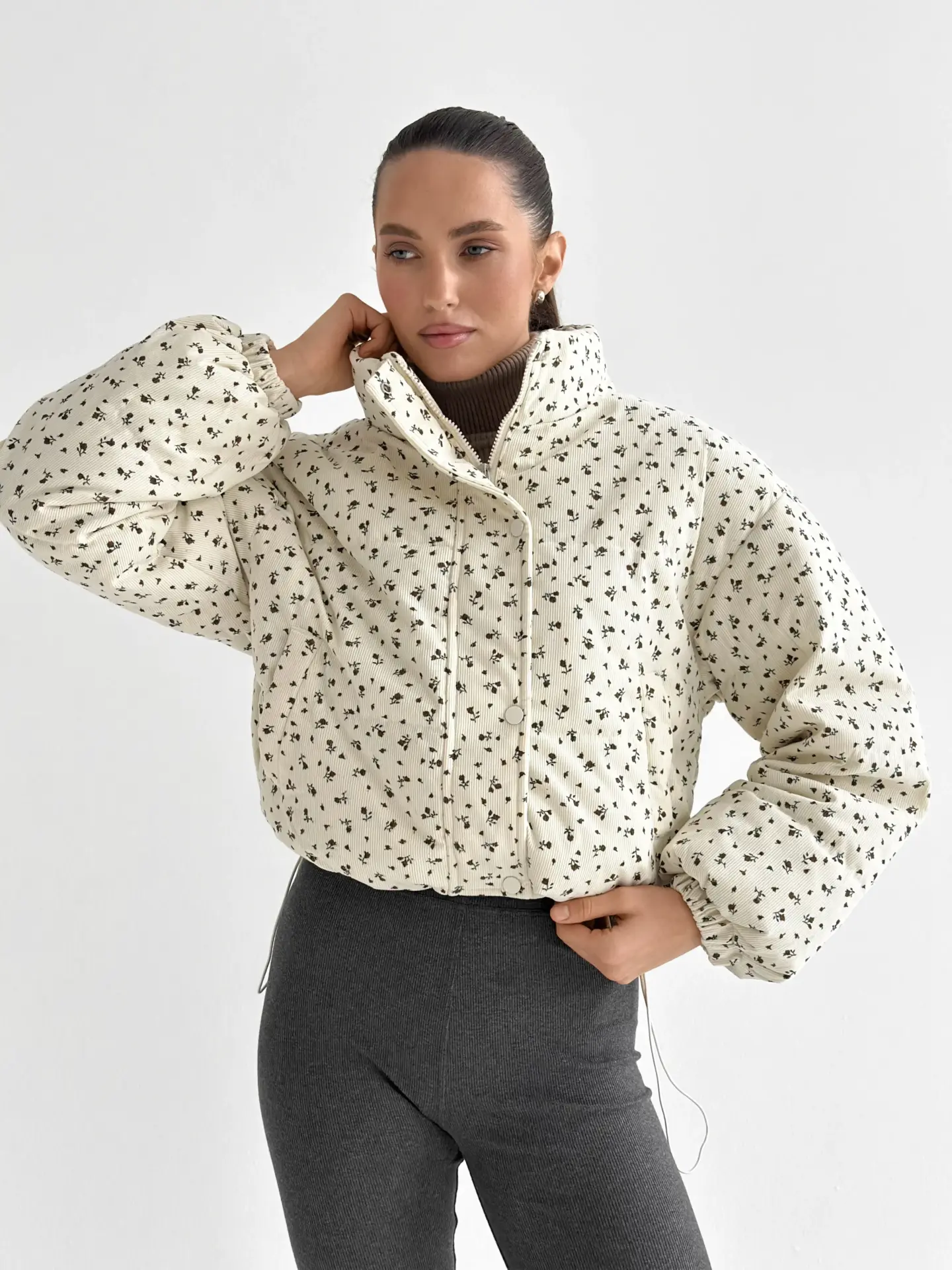 Куртка вельвет з коміром у квітку молочна onesize