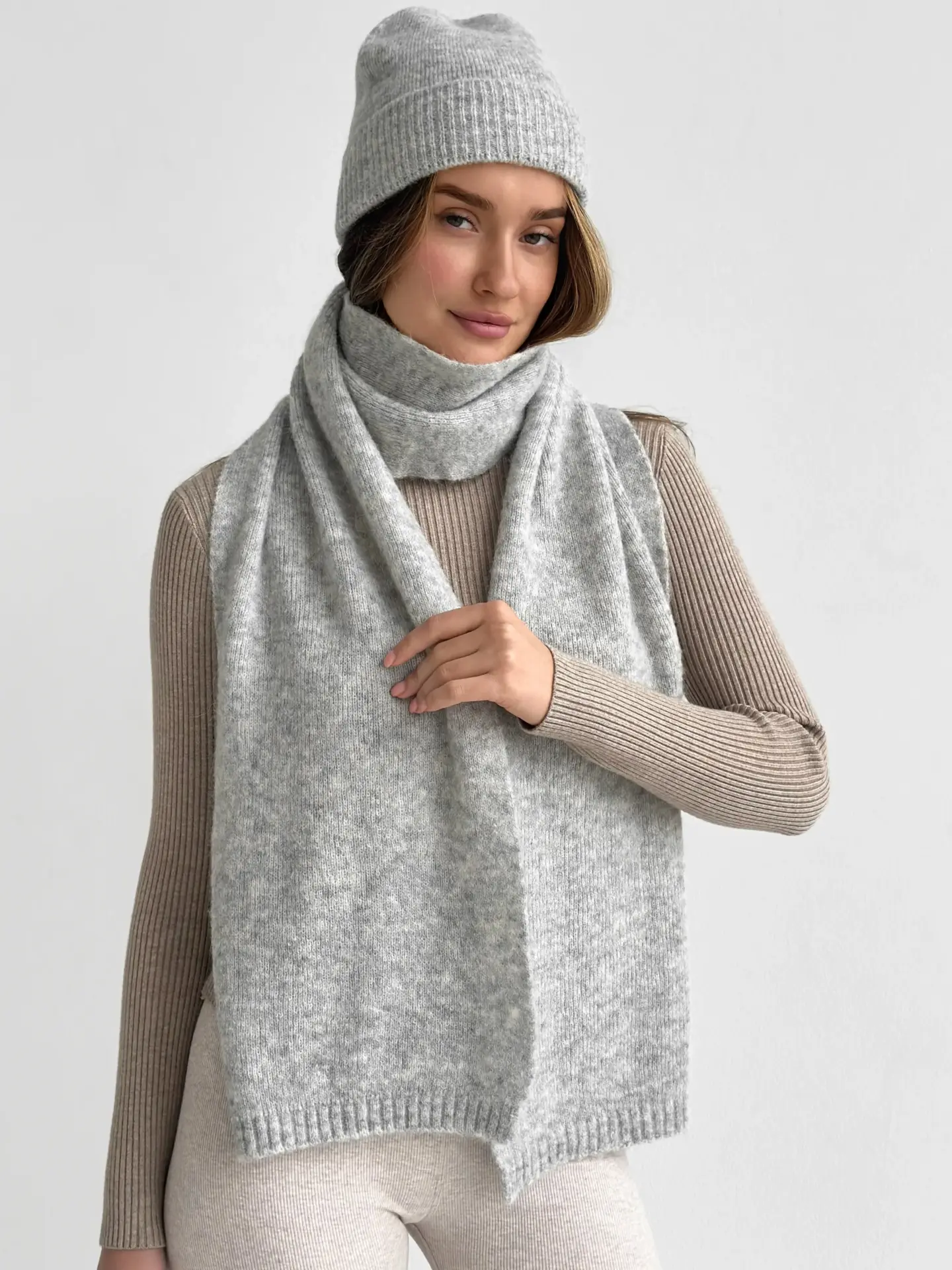Шарф жіночий сірий  Альпака