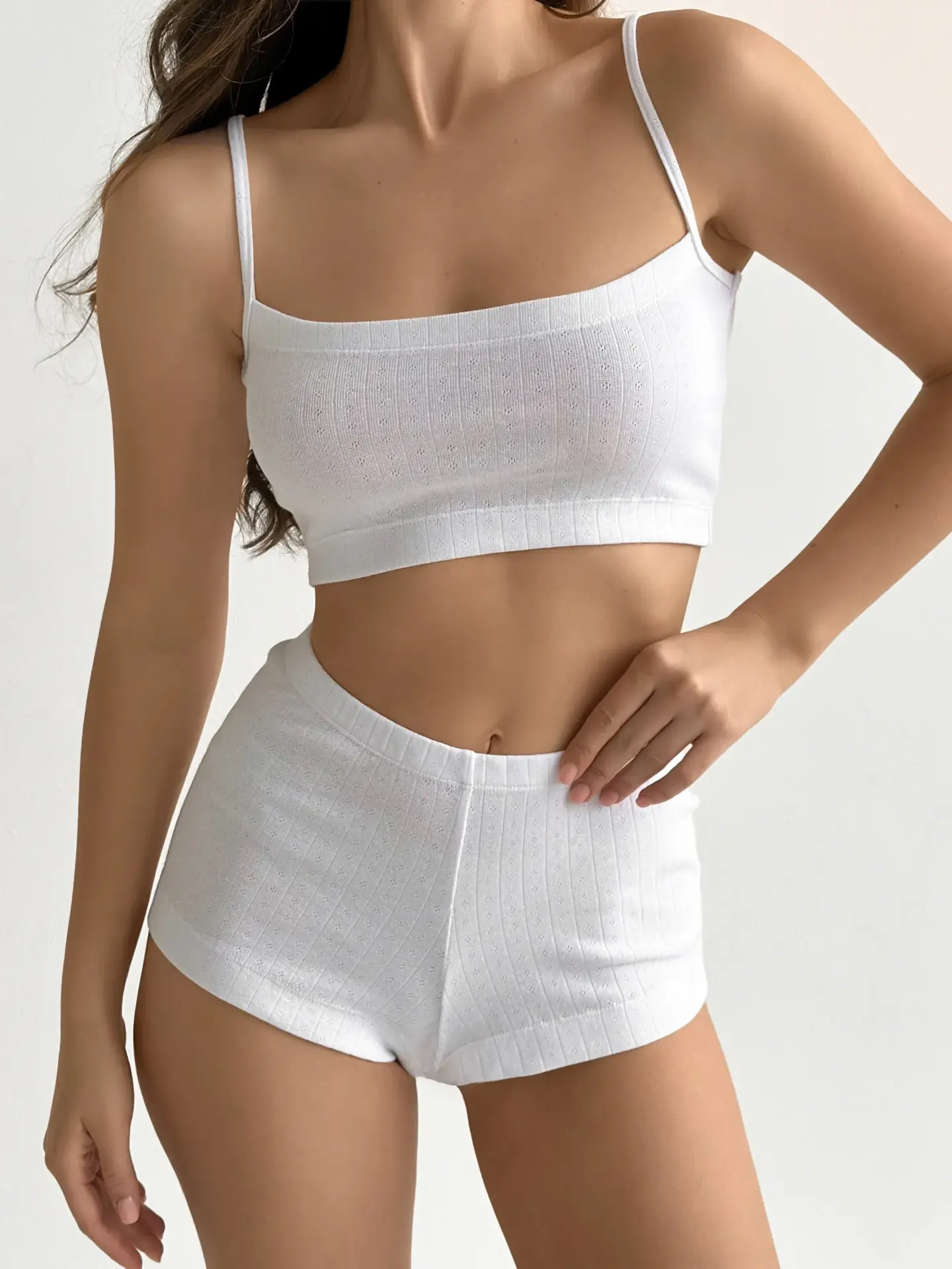 Рібана комплект Топ на бретелях та шорти Міні білий