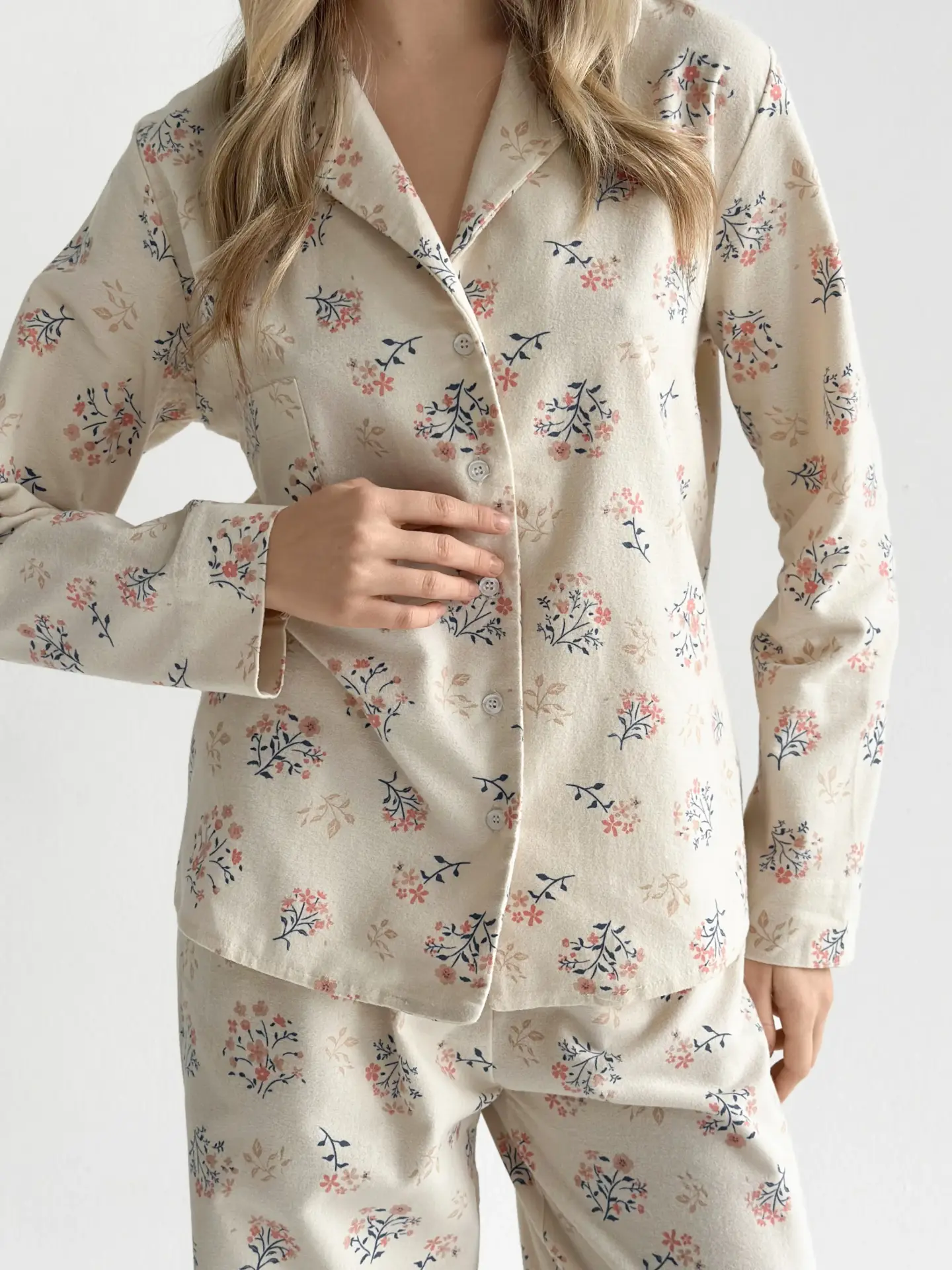 Фланель піжамний комплект молочний “гілочка”