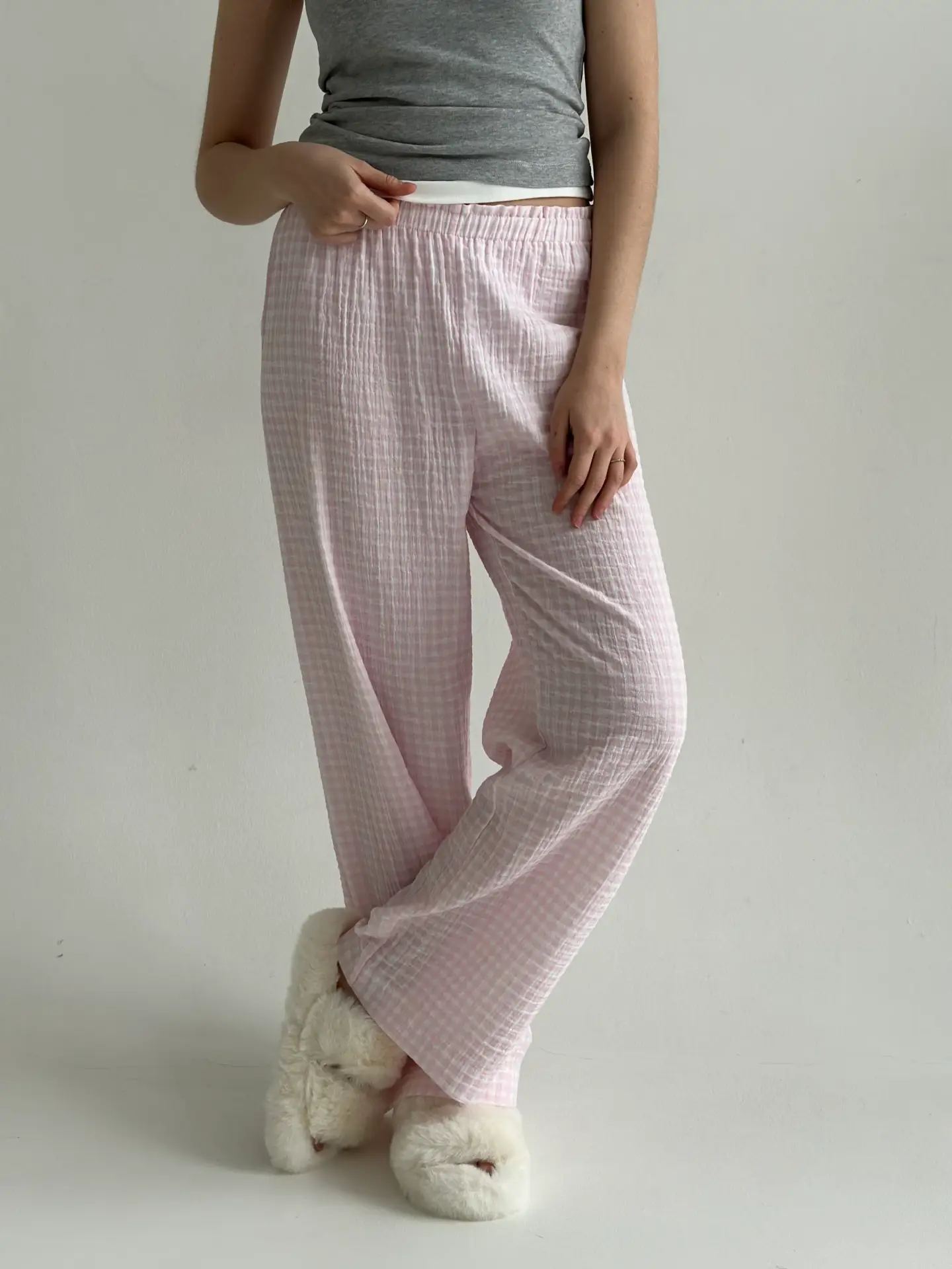 Муслін Штани Моно рожева клітинка на молочному 2-х сл.