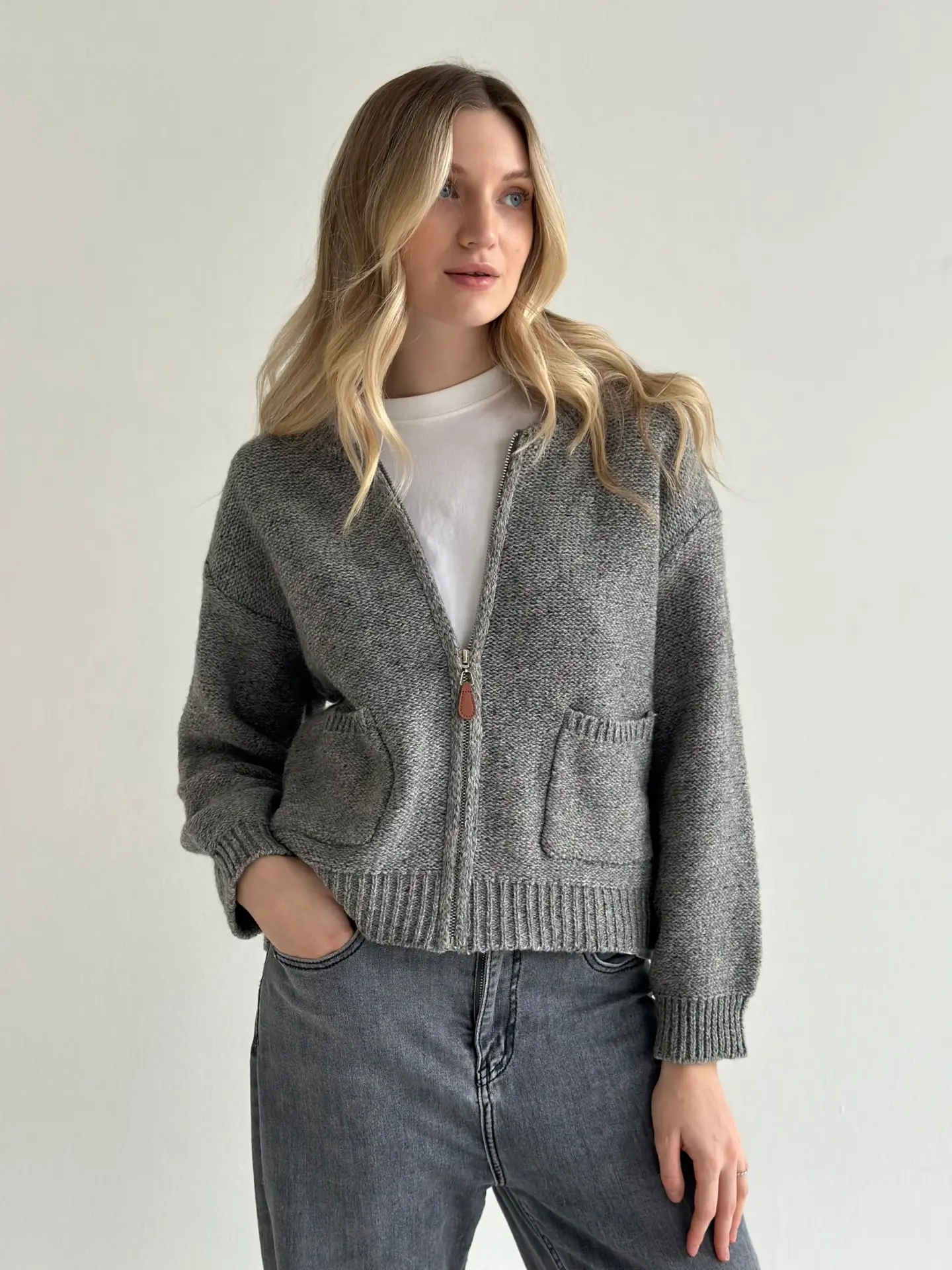 Кардиган вовняний на блискавці сірий