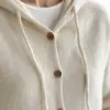 Кардиган з капюшоном на коричневих ґудзиках молочний