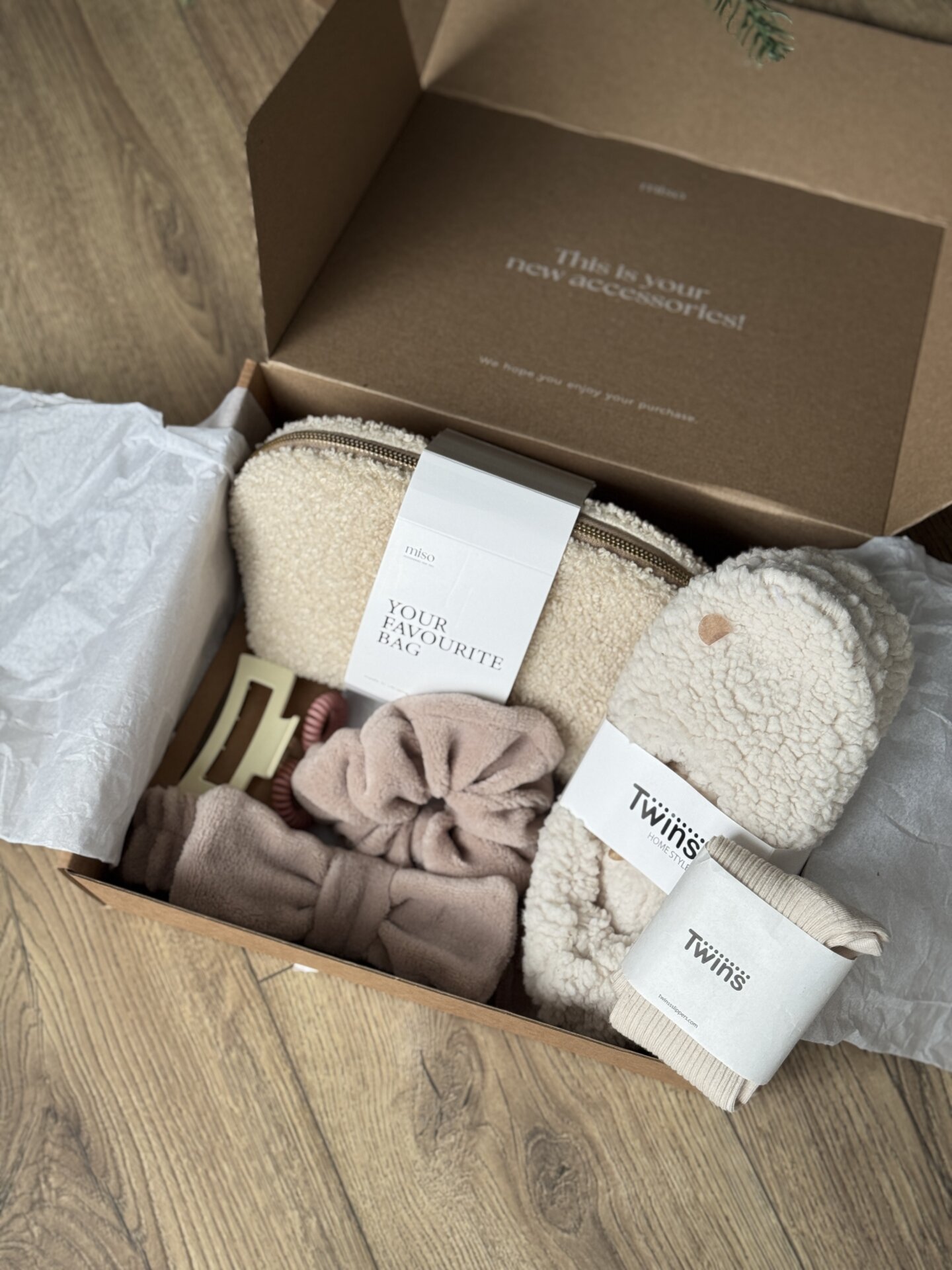 Набір Тедді бежевий СЕРЕДНЯ косметичка