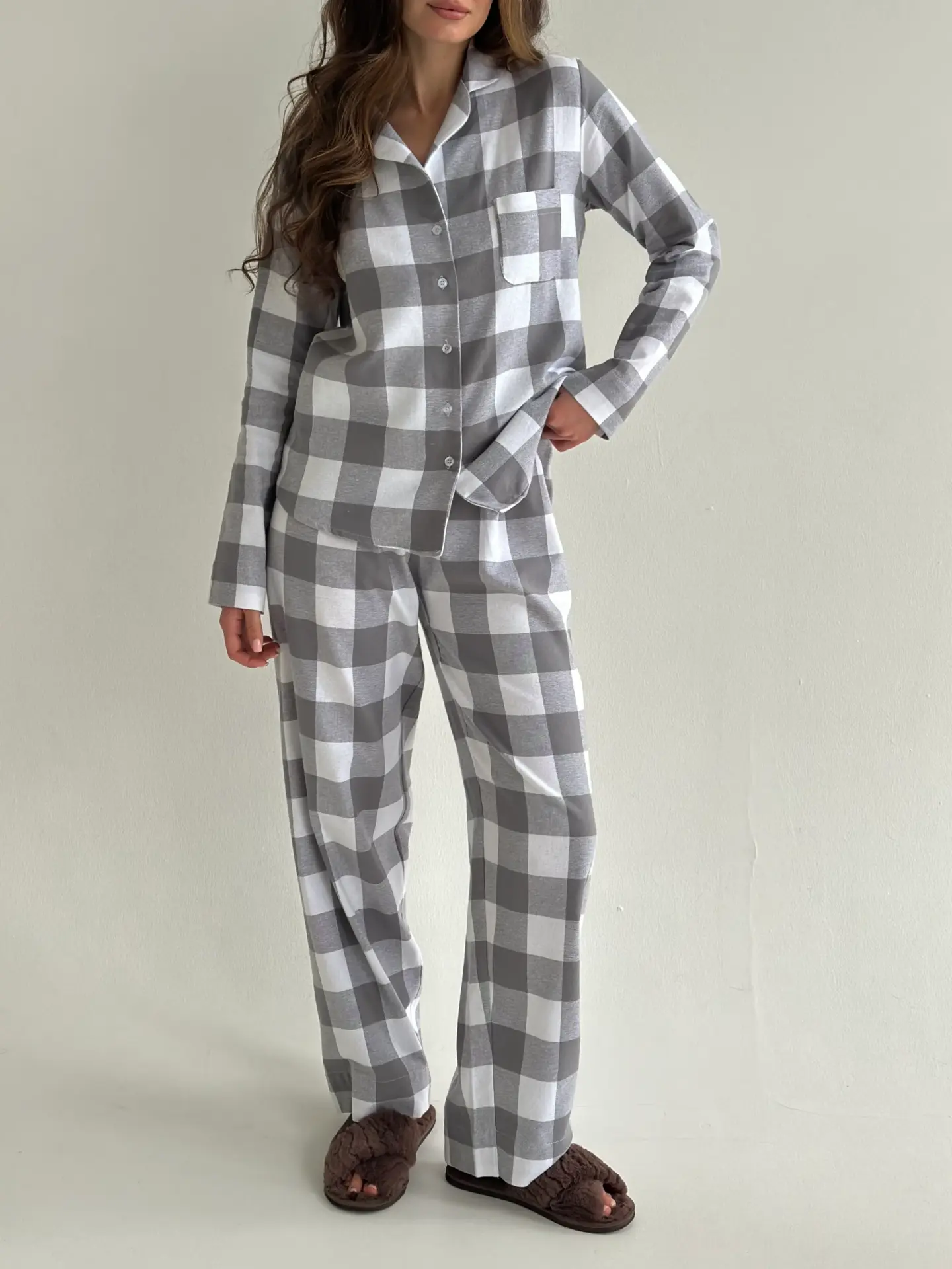 Фланель піжамний комплект “велика сіра клітинка” на молочному