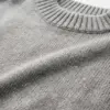 Светр в'язаний сірий