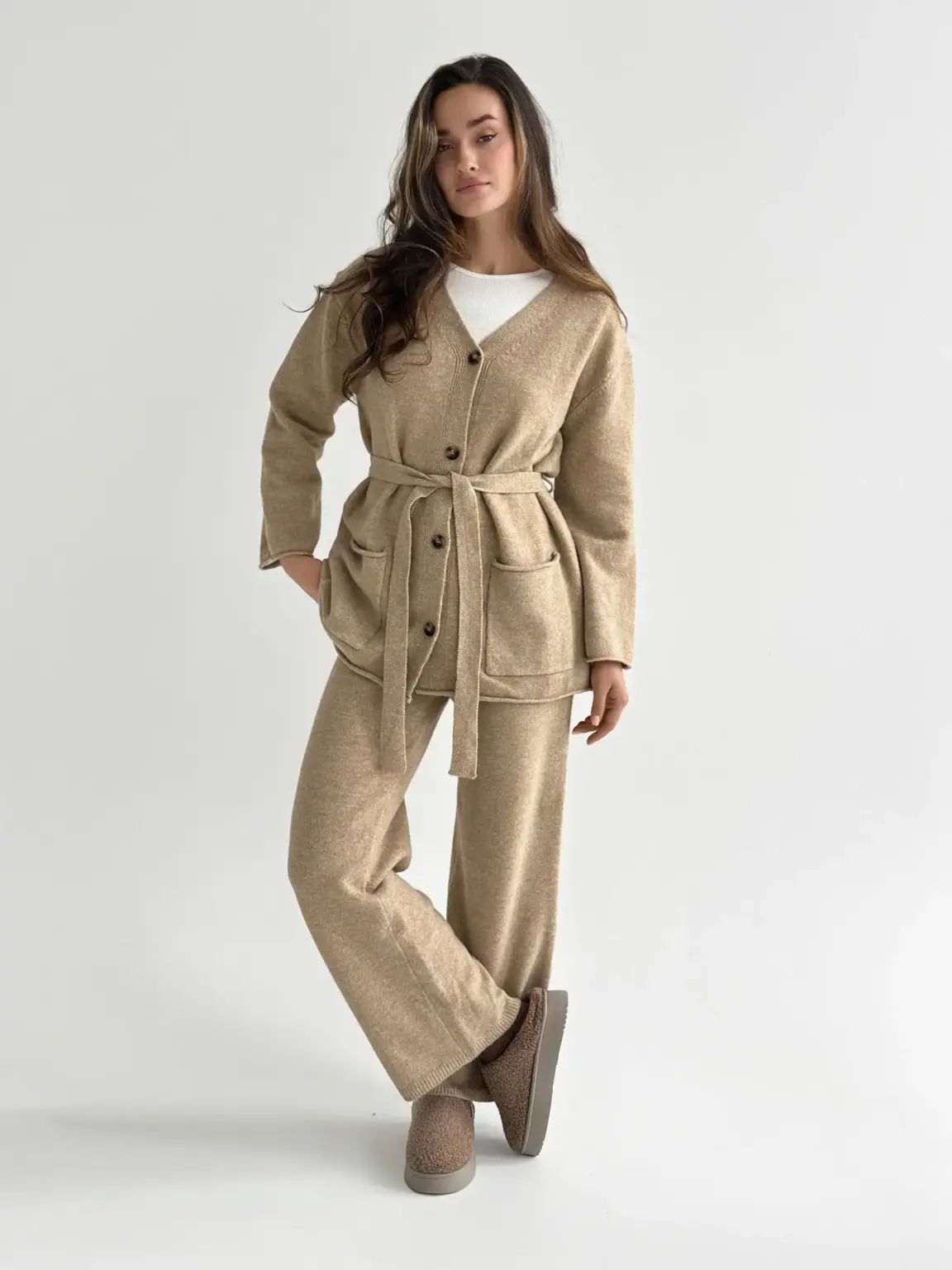 Комплект в'язаний кардиган з поясом та штани бежевий, onesize