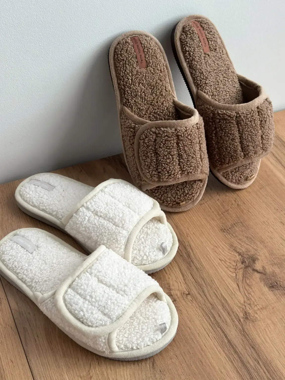 Капці домашні жіночі HS відкриті TEDDY білі