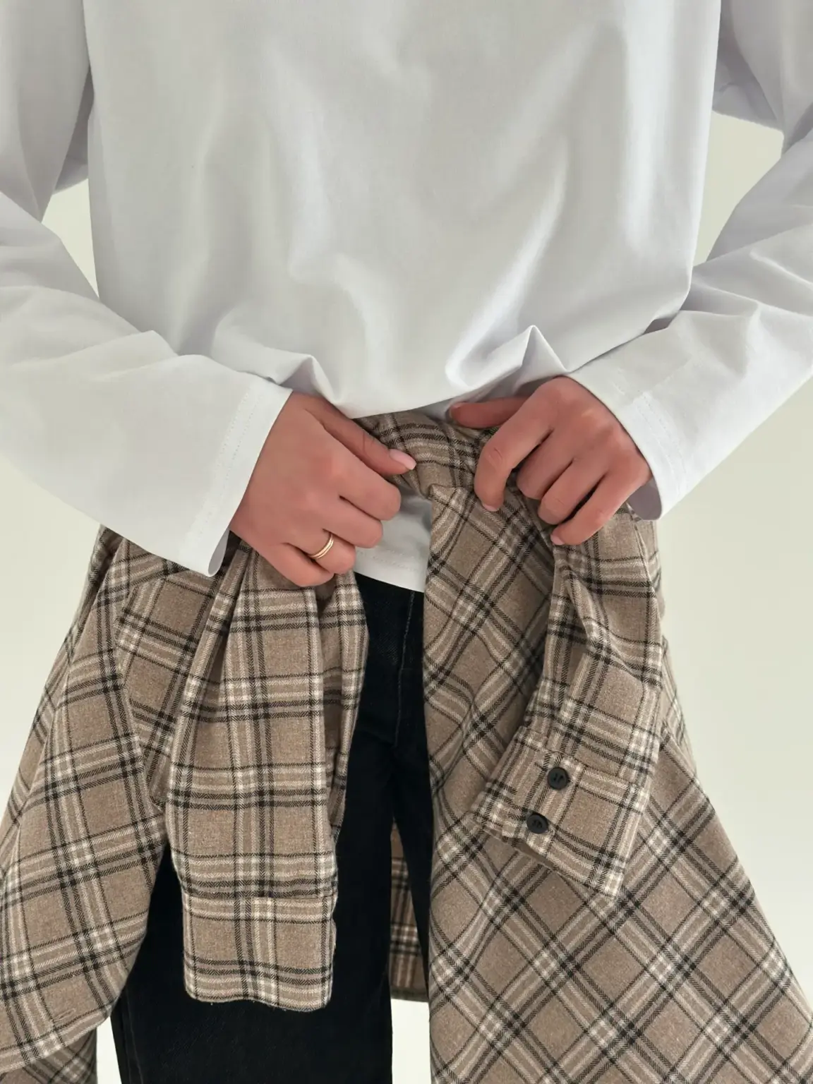 Лонгслів з білим кантом білий, onesize