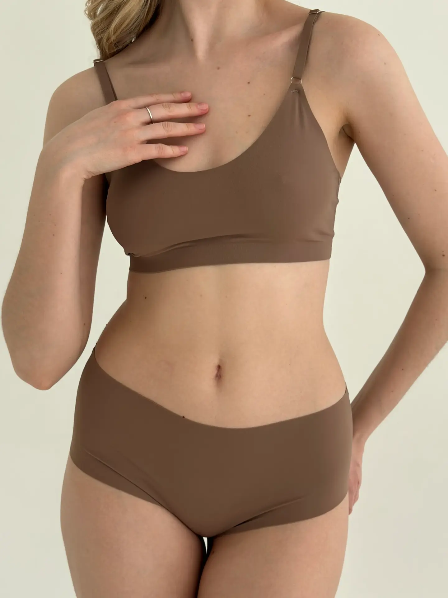 Білизна топ безшовний капучино