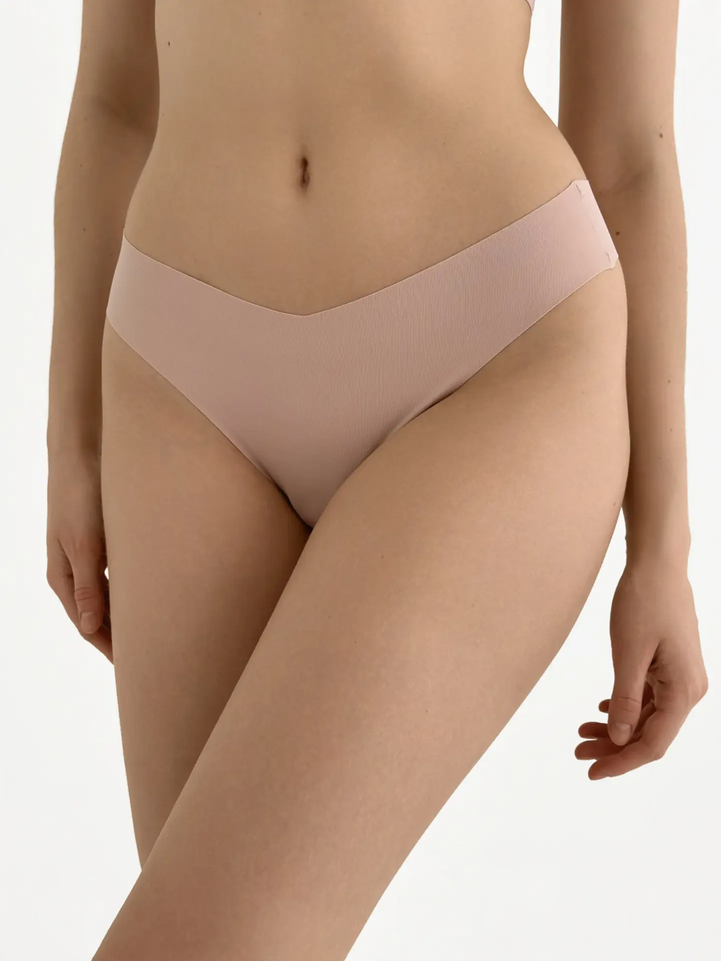Білизна трусики стрінги безшовні пудрові