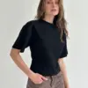 Футболка приталена котон чорна