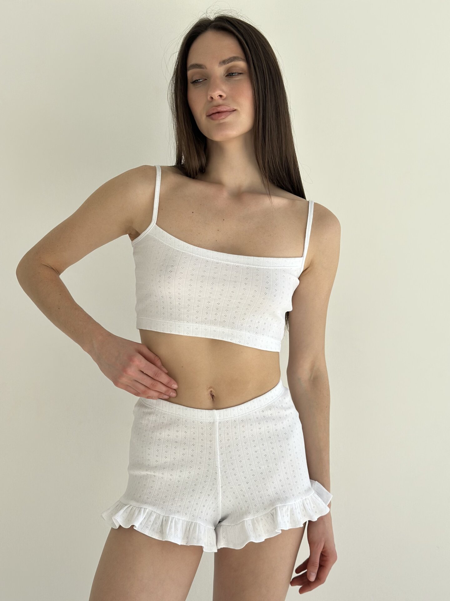 Рібана топ на бретелях білий