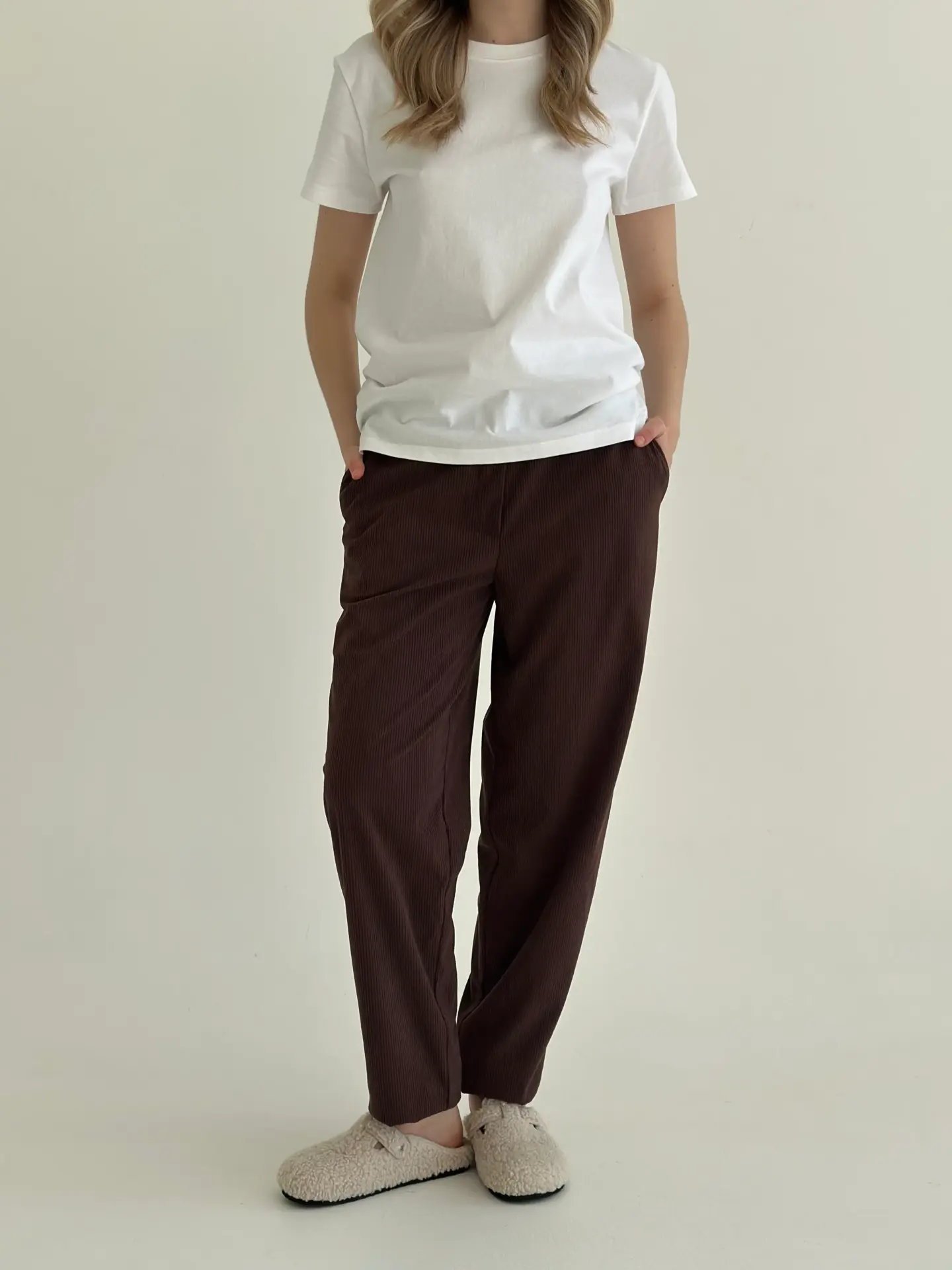 Вельвет штани МОМИ коричневі