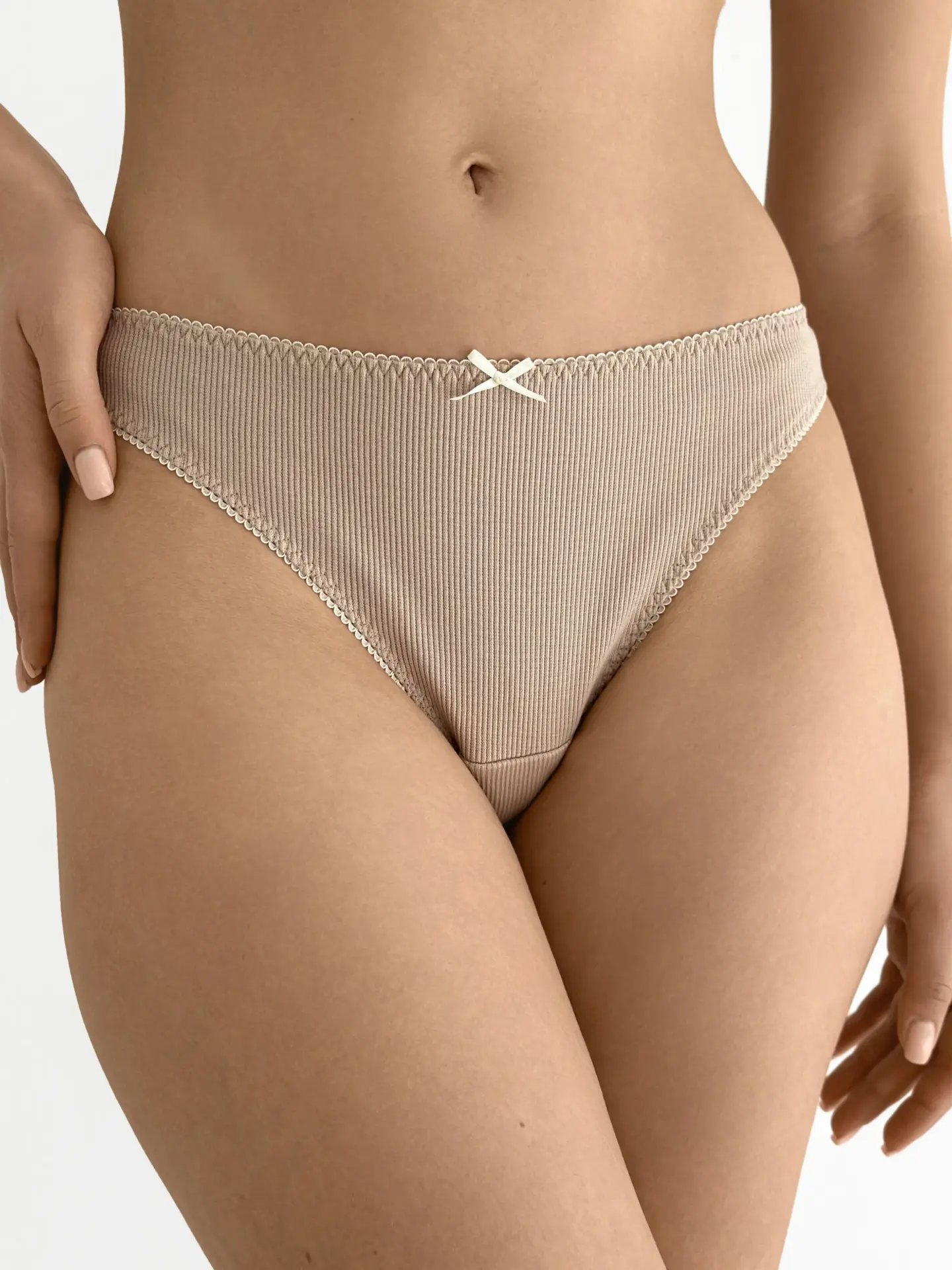 Білизна трусики Стрінги “Ніжність” рубчик бежеві