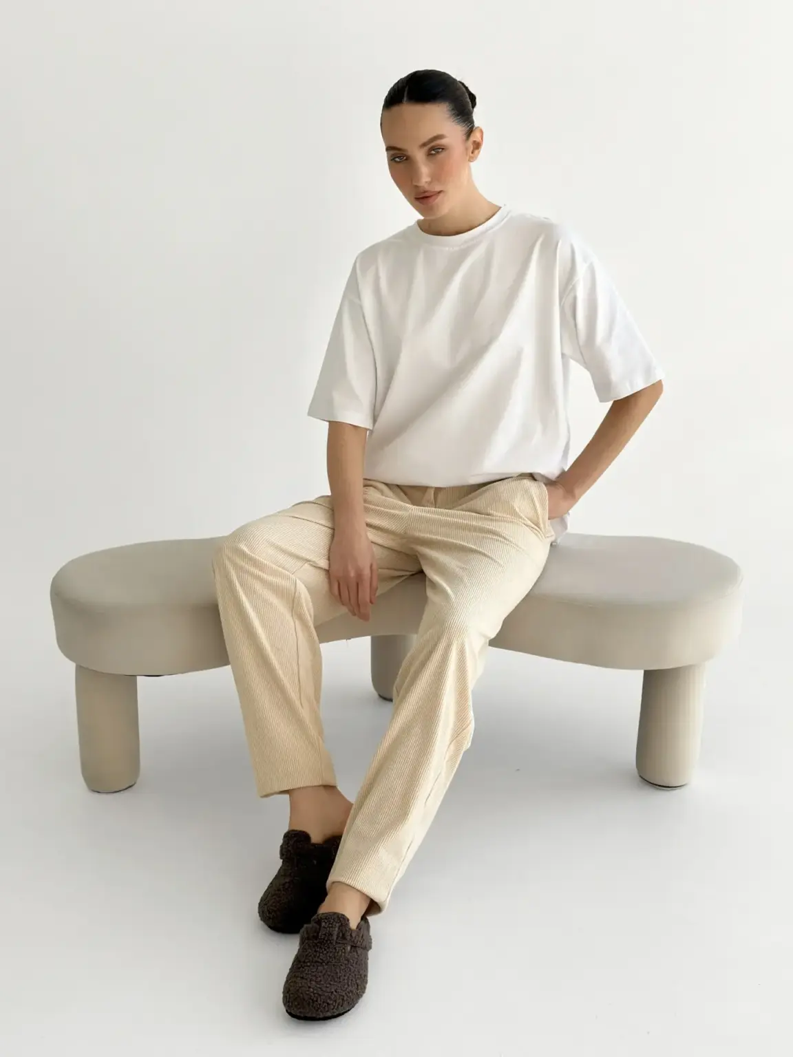 Футболка з білим кантом біла, onesize