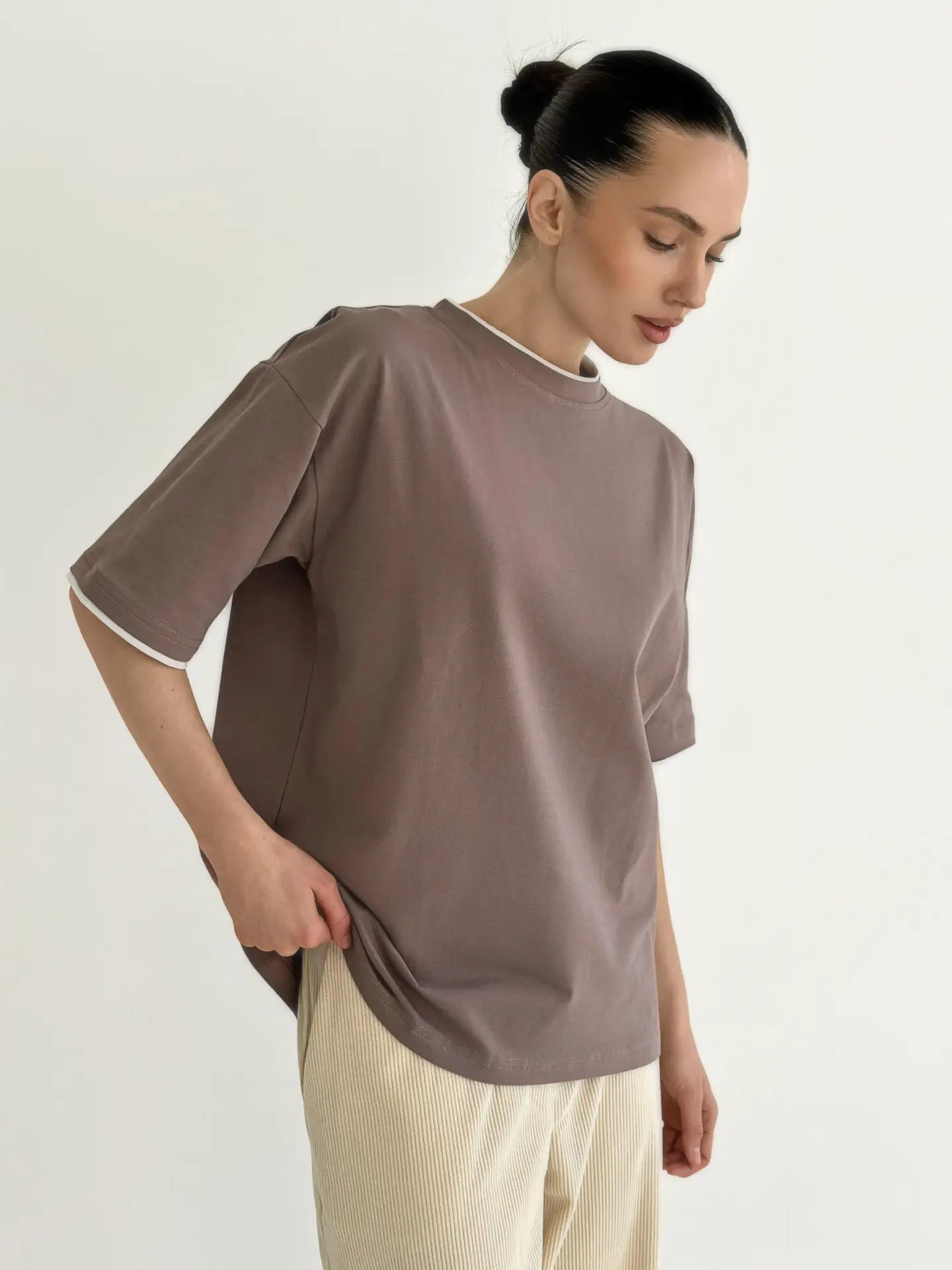 Футболка з білим кантом капучино, onesize