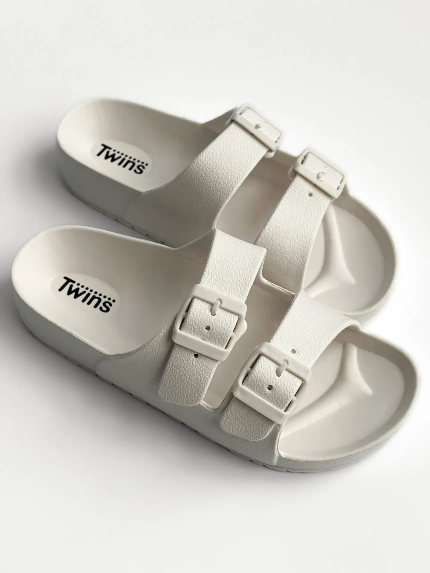 Twins капці пляжні та вуличні з регуляторами білі(=)