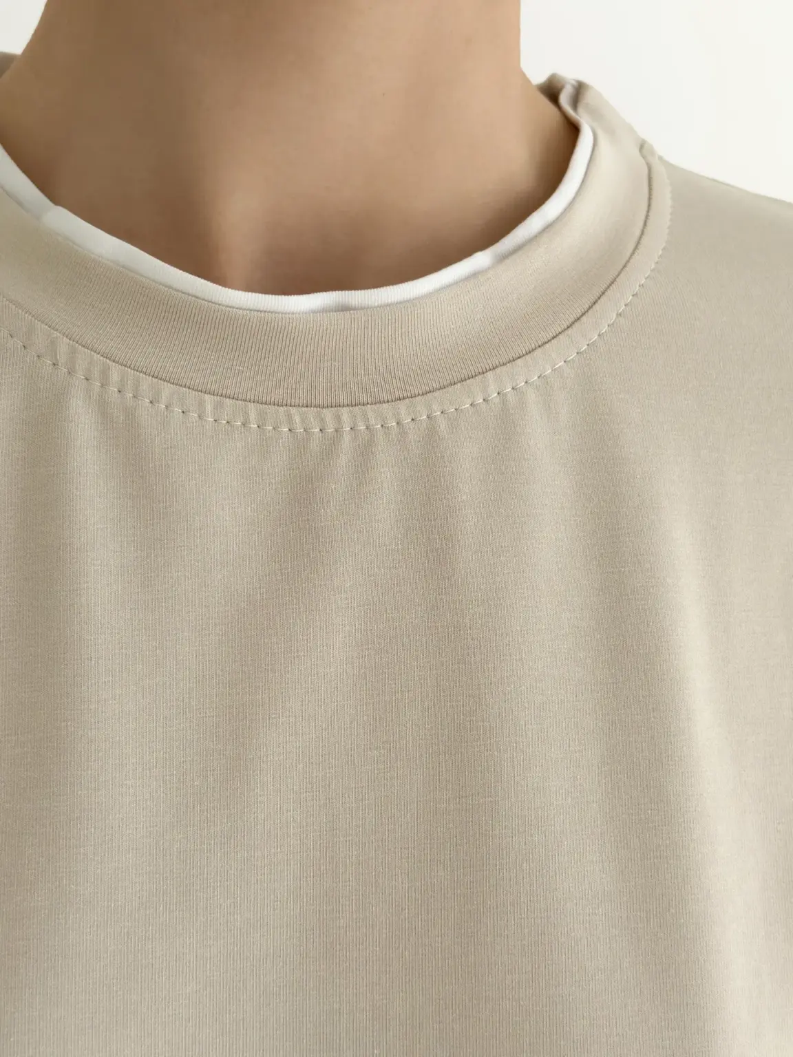 Футболка з білим кантом бежева, onesize