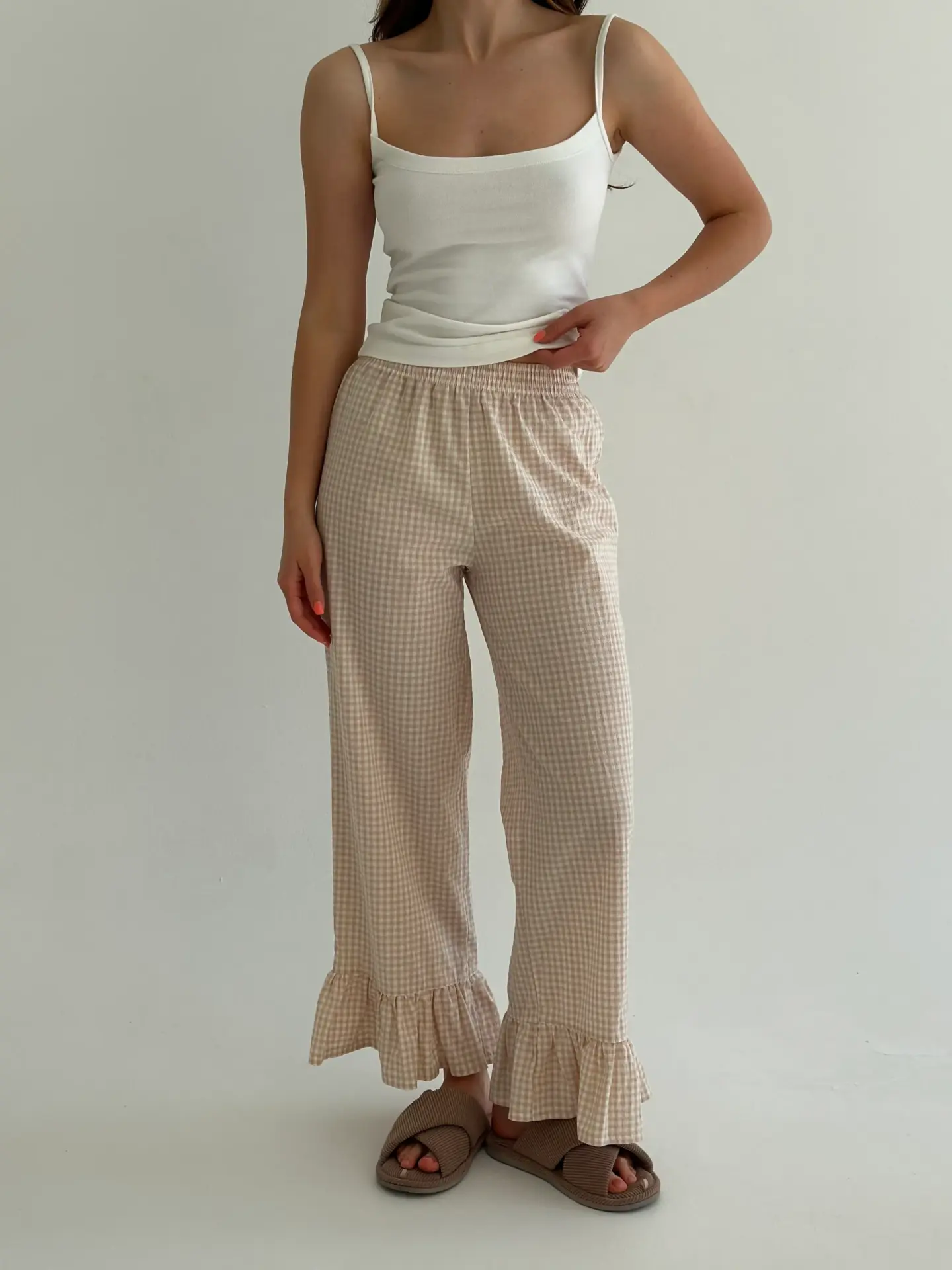 Штани котон клітка з воланом по низу беж/молоко