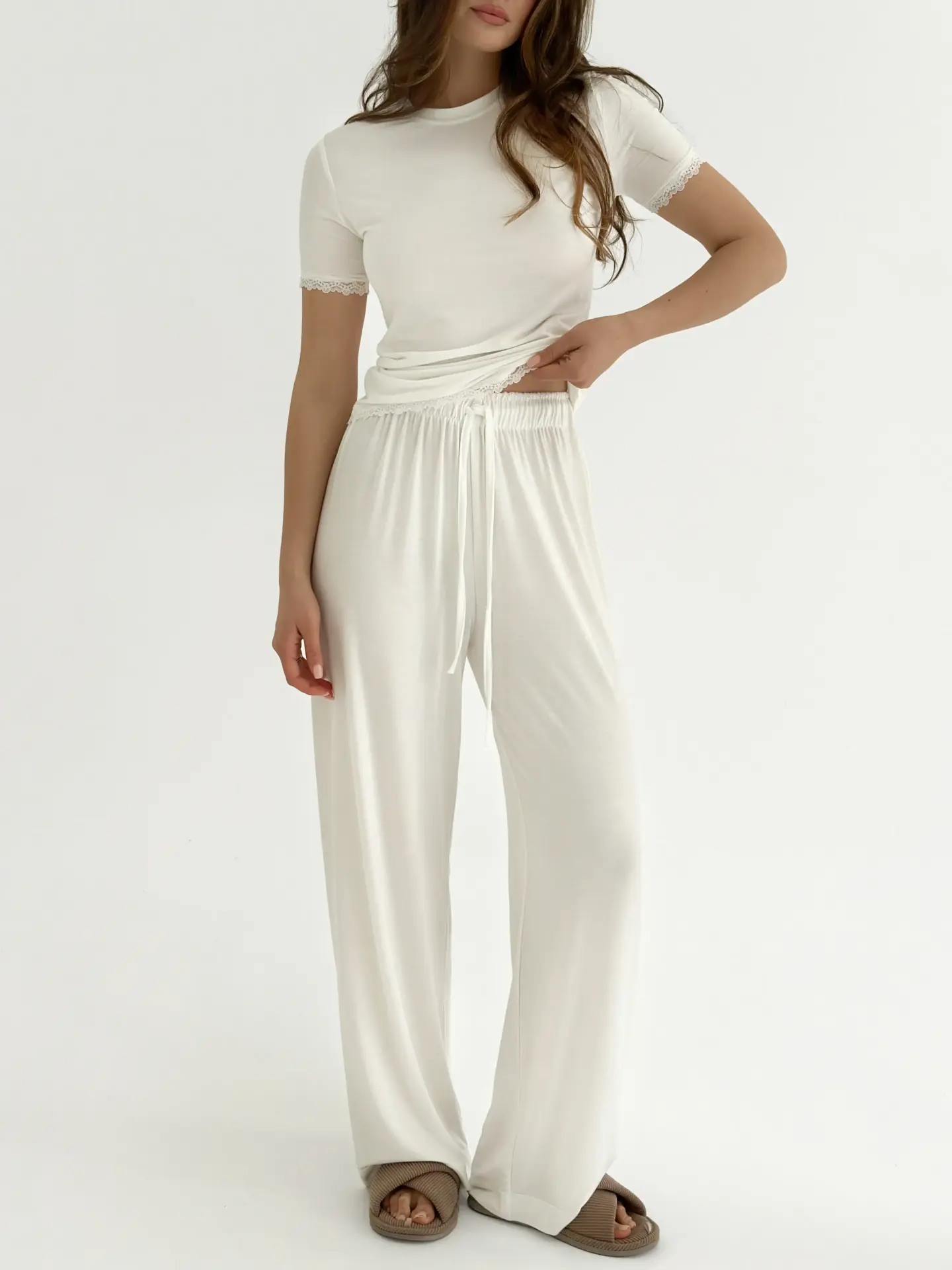 Модал Костюм футболка та штани молочний