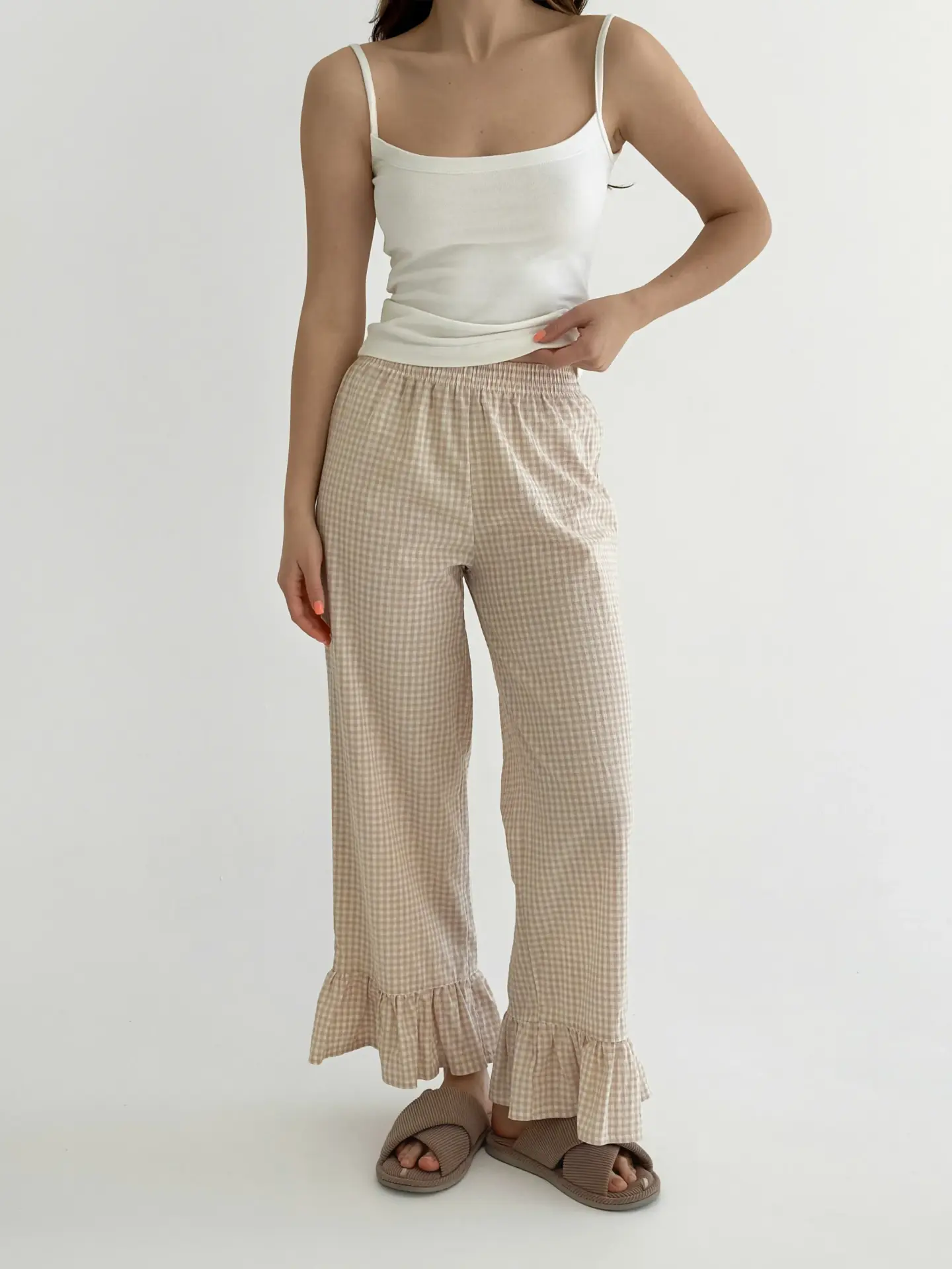 Штани котон клітка з воланом по низу беж/молоко