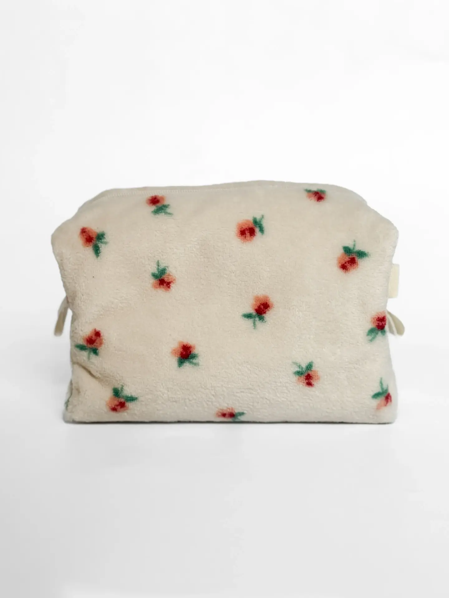 Косметичка пухнаста мала квадрат біла в червону квіточку