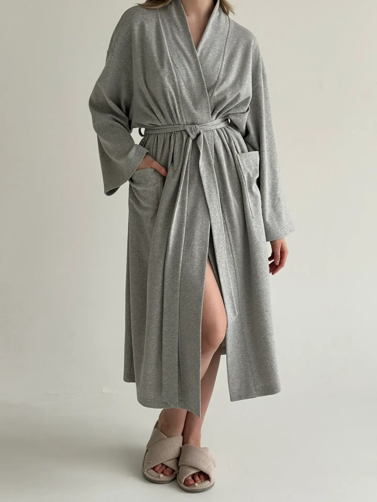 Трикотаж халат довгий сірий