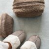 Косметичка TEDDY блискавка пластик коричневого кольору малий ТРИКУТНИК