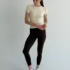 Yoga футболка молочна