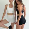 Yoga топ з перехресними бретелями чорний