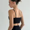Yoga топ з тонкими бретелями чорний