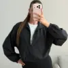 Вітровка плащова чорна