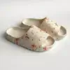 Twins капці піна пляжні та вуличні молочні у червону квітку (=) SALE (з дефектами)