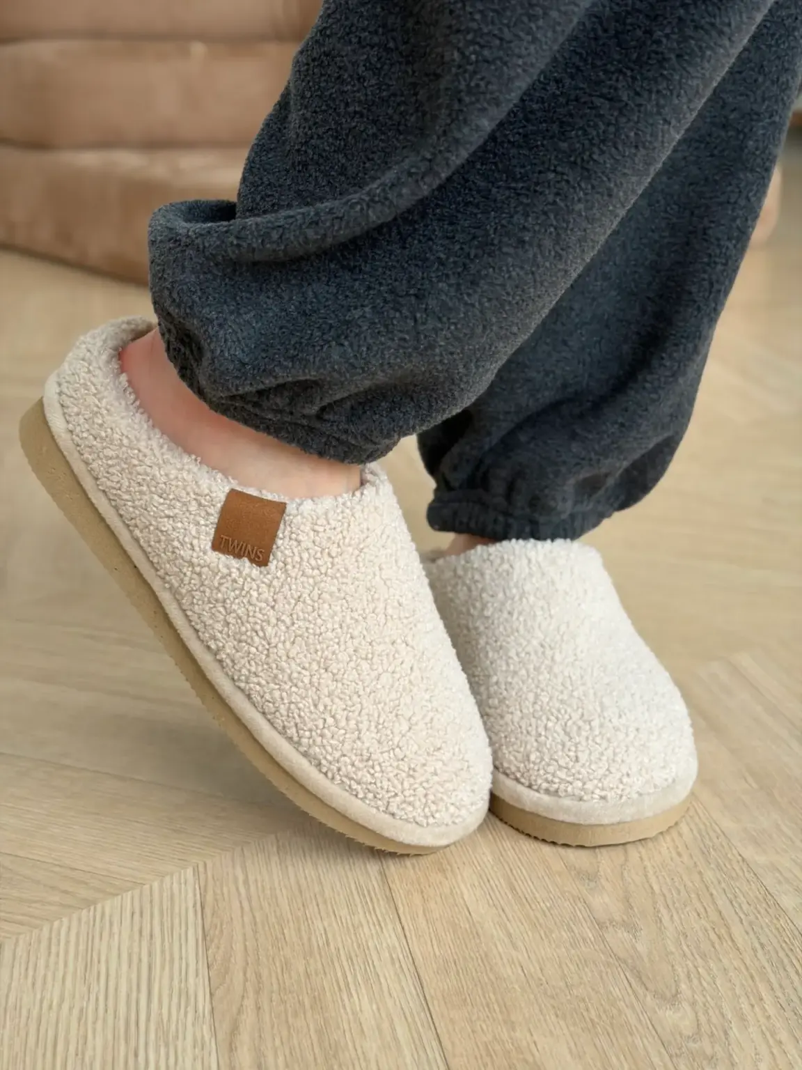 Взуття жіноче КЛОГИ TEDDY milk на EVA